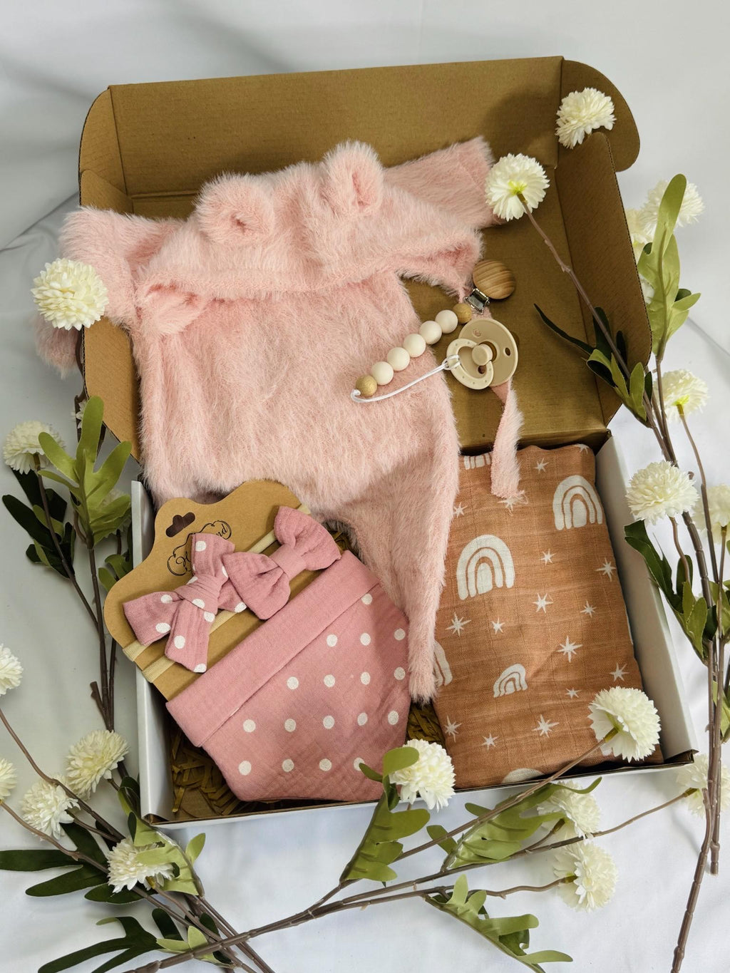 Baby Gift Box, Baby Shower Gift Box, Baby Gift Box Set, Baby Girl Present, Welcome Baby Gift, Newborn Gift Set, Baby Shower Gift Basket