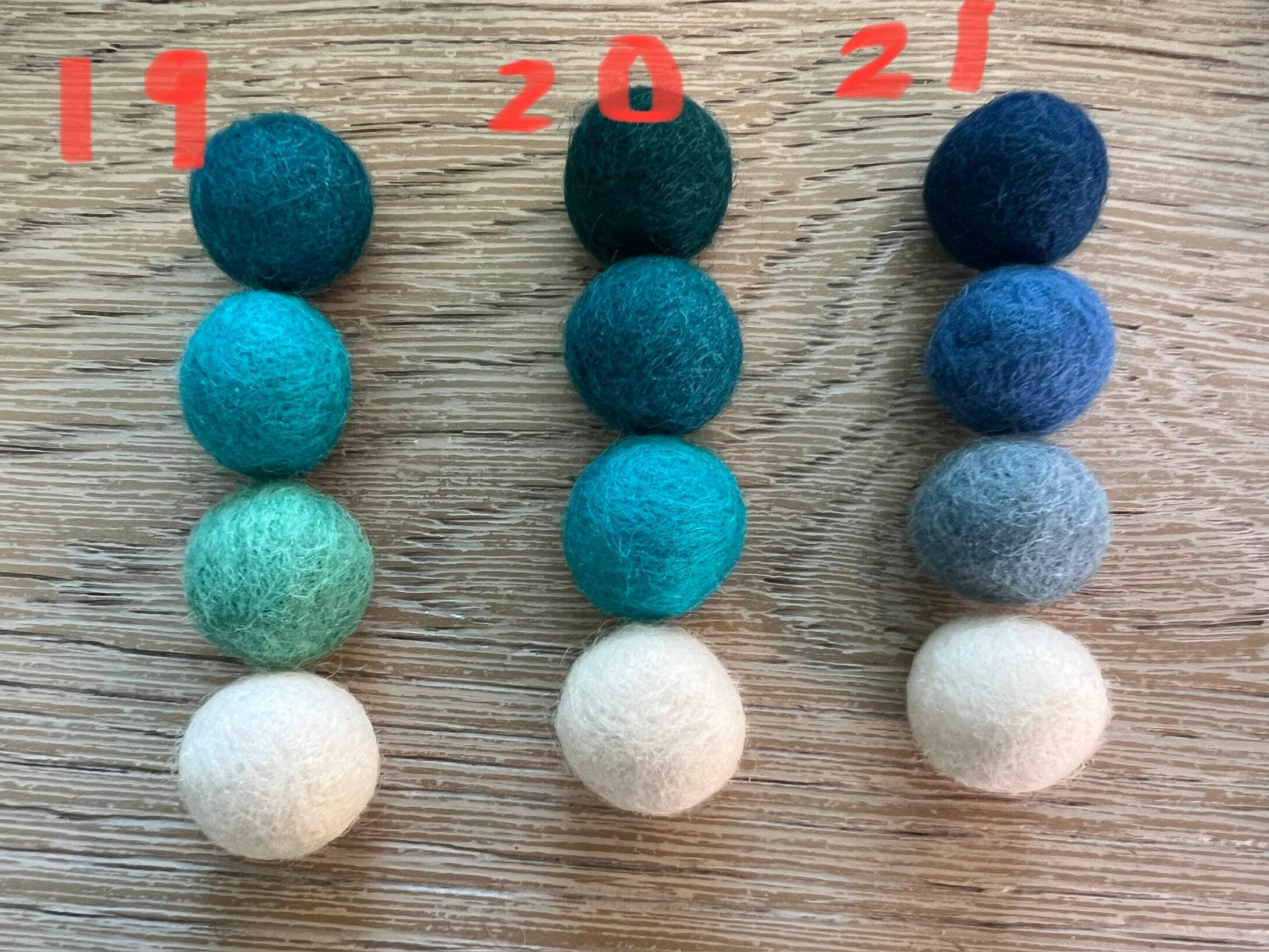 Monochrome felt wool ball mobile, pom pom mobile, felt pom pom mobile, felt ball mobile, minimalist mobile, boho nursery decor