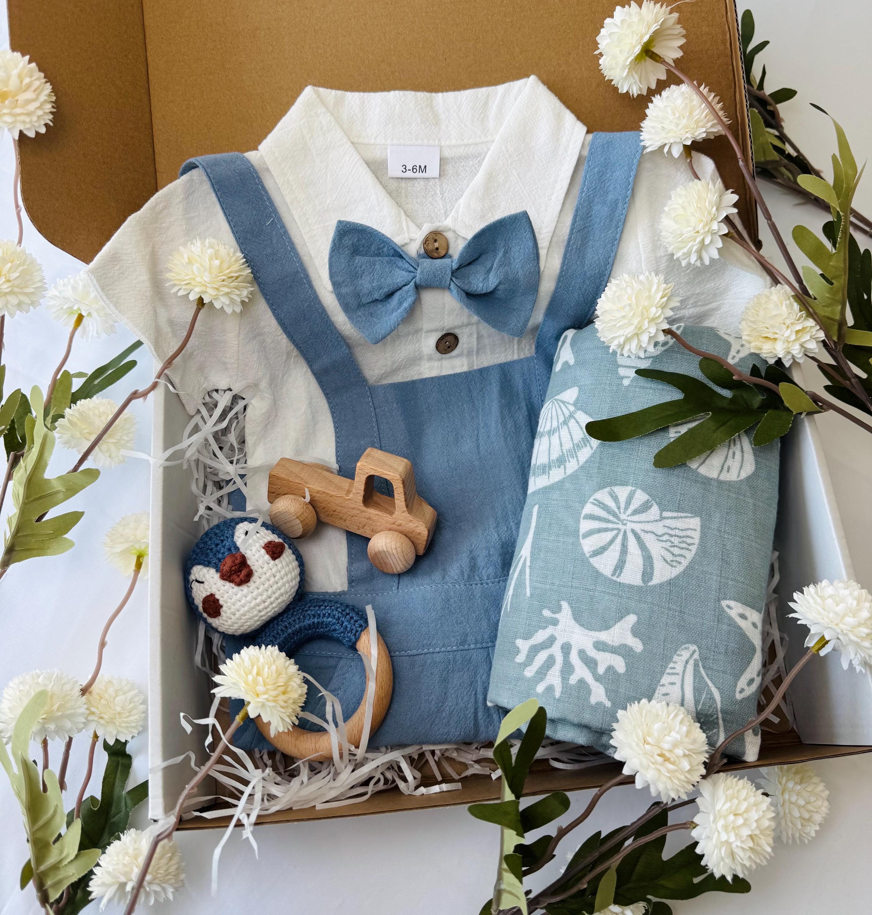 Baby Boy Gift Box – Newborn Outfit Set with Bowtie, Wooden Toy Truck & Swaddle Blanket | Baby Shower Gift | 3-6 Months