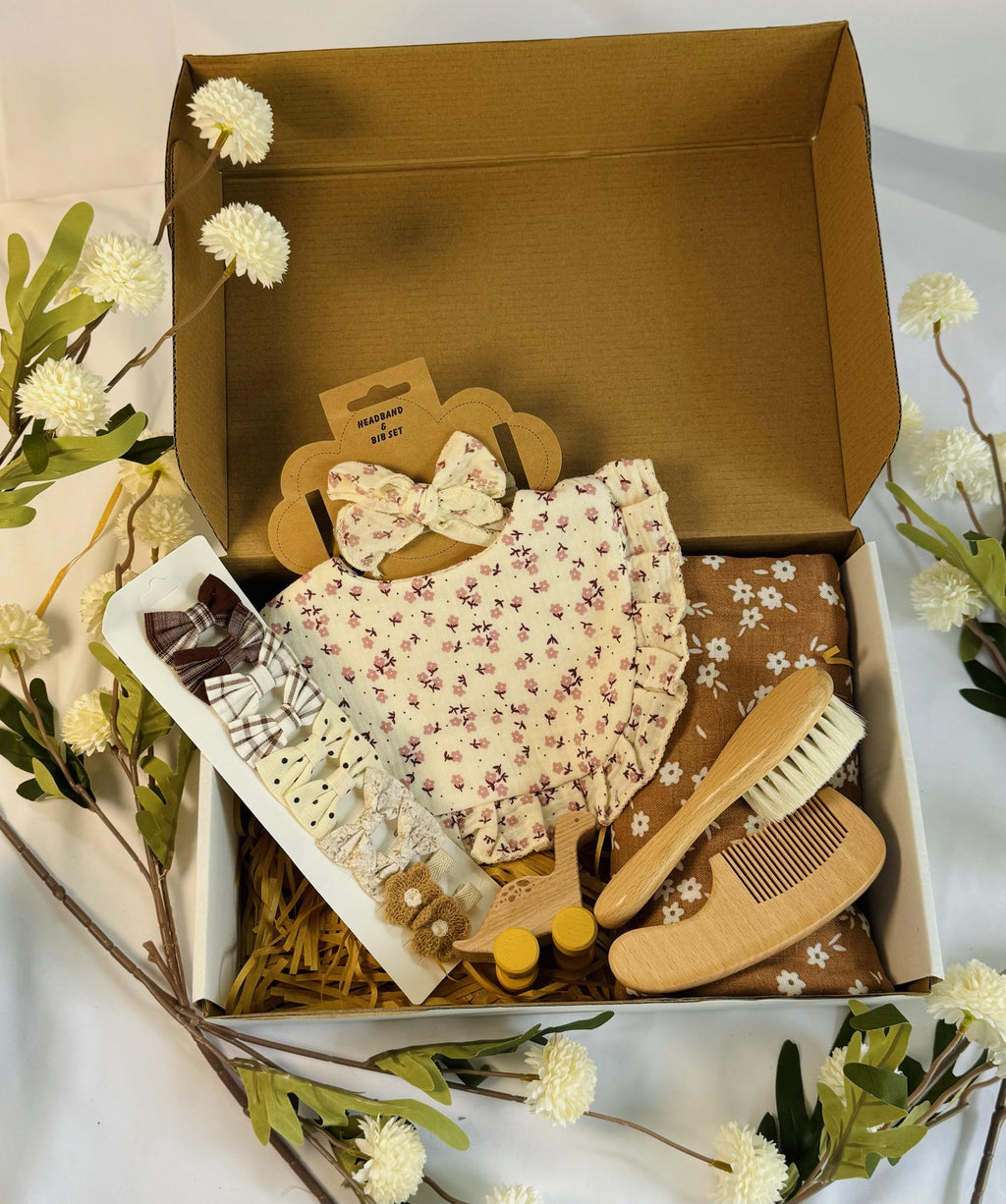 Baby Gift Box, Baby Shower Gift Box, Baby Gift Box Set, Baby Girl Present, Welcome Baby Gift, Newborn Gift Set, Baby Shower Gift Basket