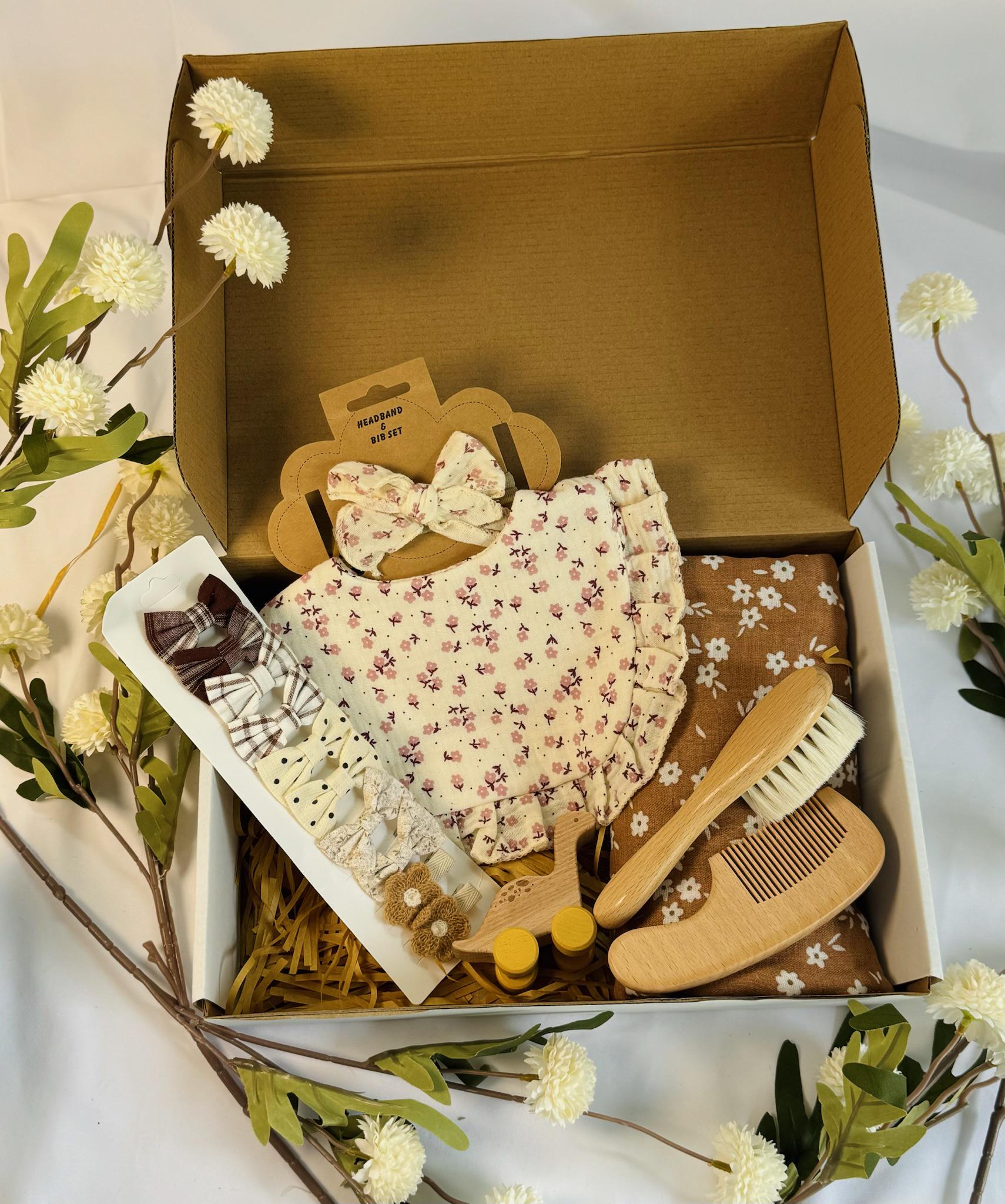Baby Gift Box, Baby Shower Gift Box, Baby Gift Box Set, Baby Girl Present, Welcome Baby Gift, Newborn Gift Set, Baby Shower Gift Basket