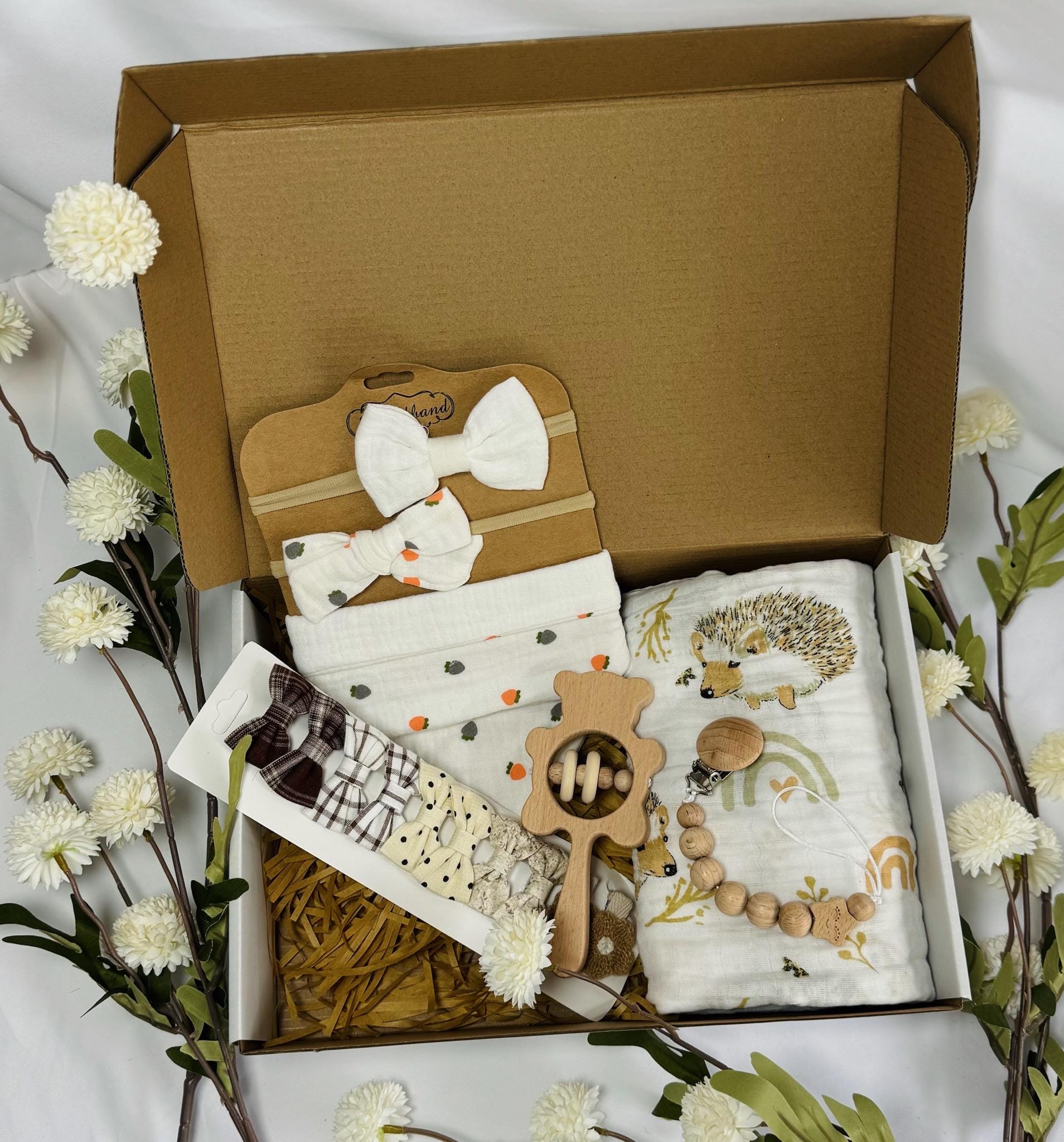 Baby Gift Box, Baby Shower Gift Box, Baby Gift Box Set, Baby Girl Present, Welcome Baby Gift, Newborn Gift Set, Baby Shower Gift Basket