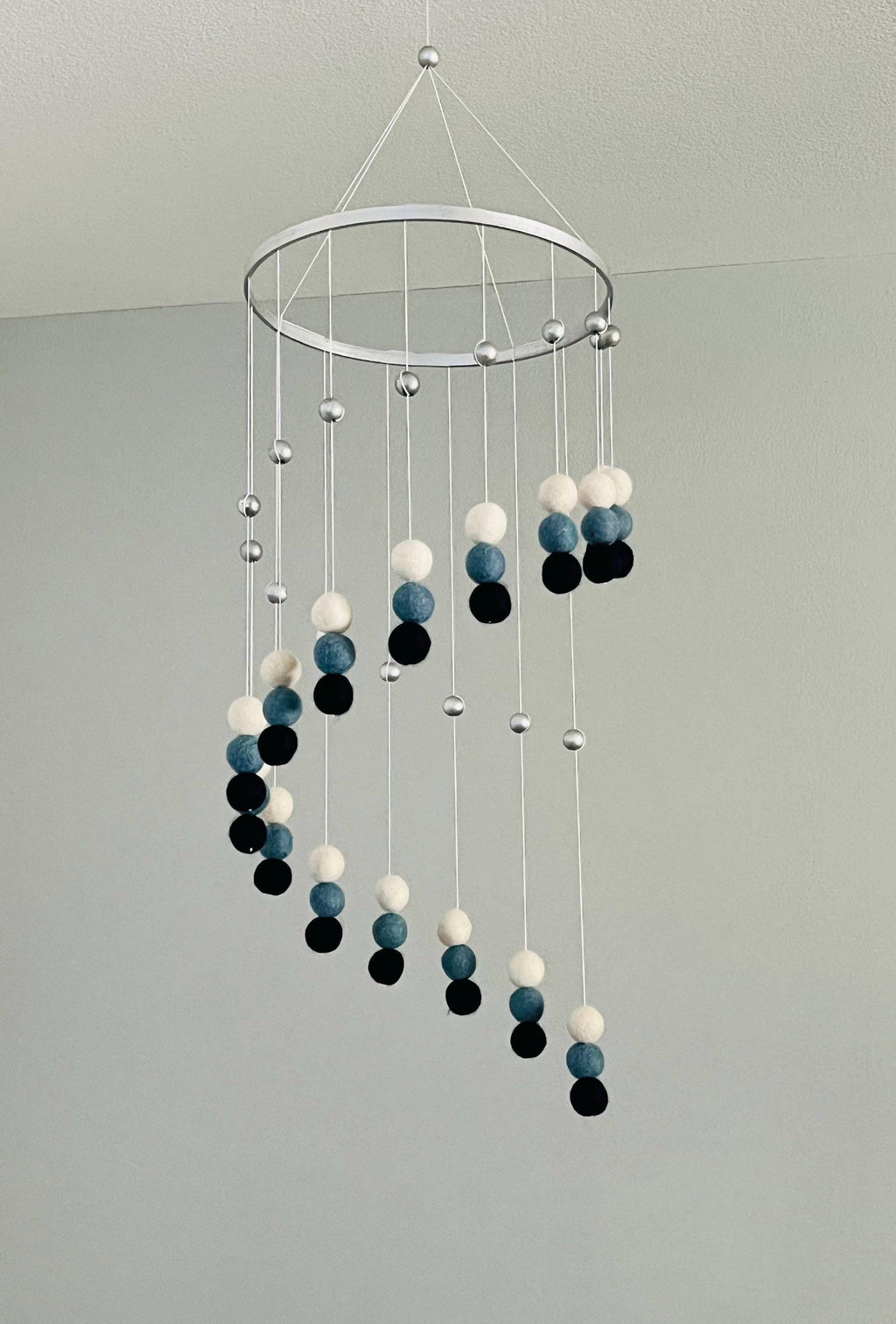 Felt wool ball mobile, pom pom mobile, felt pom pom mobile, felt ball mobile, baby girl mobile, minimalist mobile, boho nursery decor