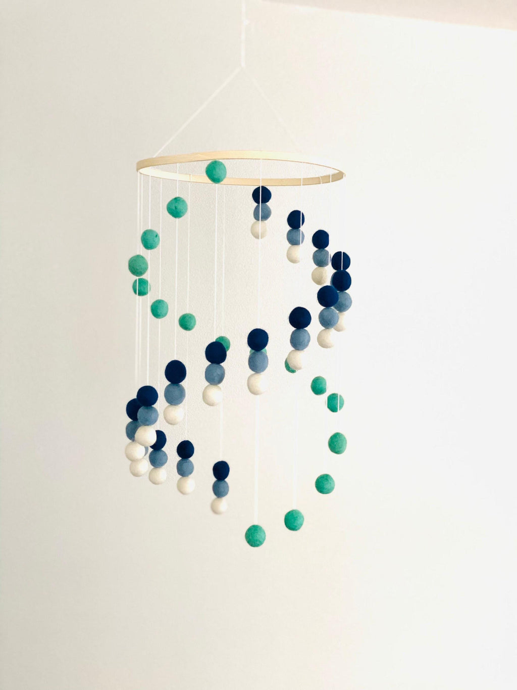 Felt wool ball mobile, pom pom mobile, felt pom pom mobile, felt ball mobile, minimalist mobile, boho nursery decor