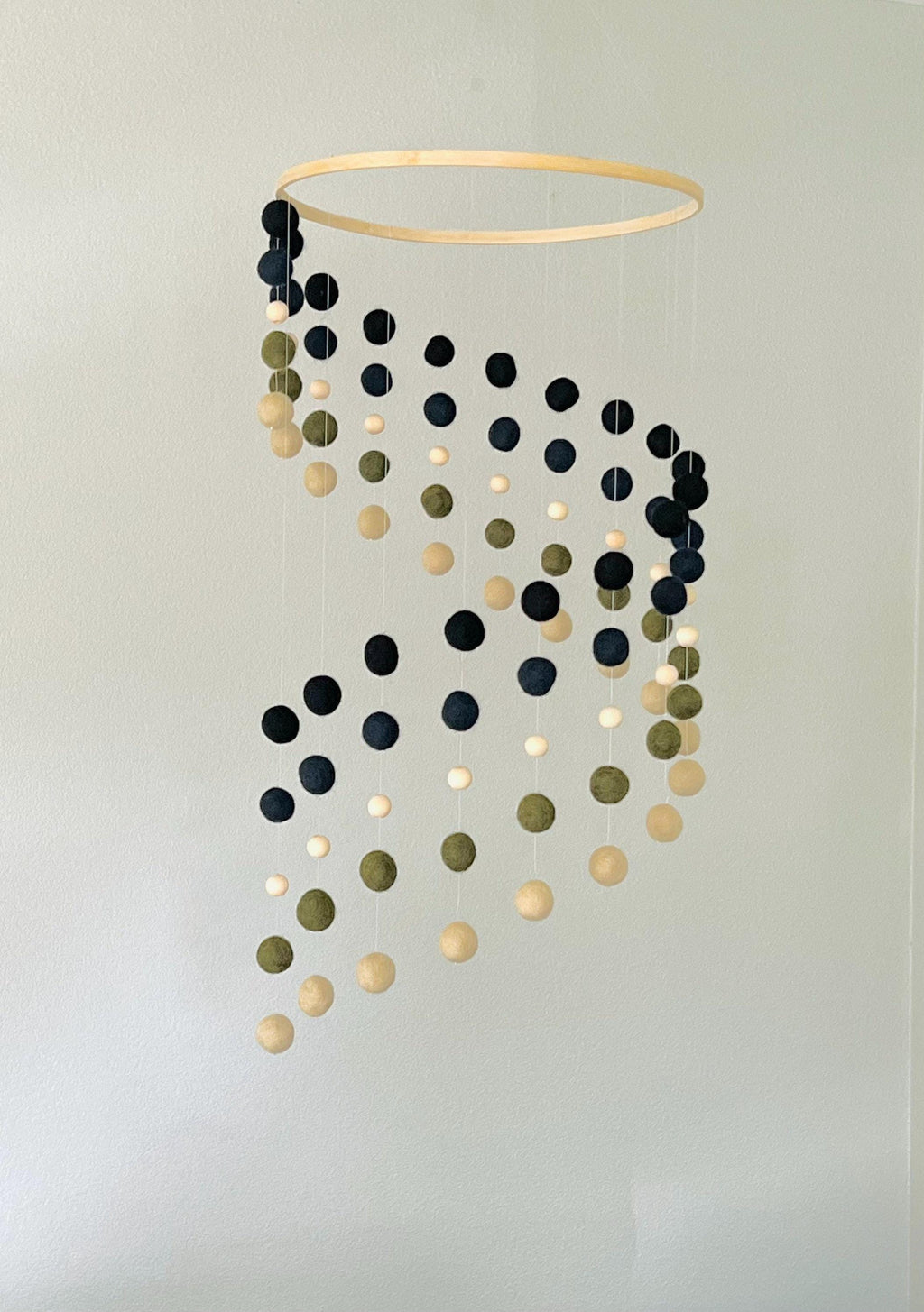 Felt wool and wood ball mobile, pom pom mobile, woodland felt pom pom mobile, minimalist mobile, boho nursery decor
