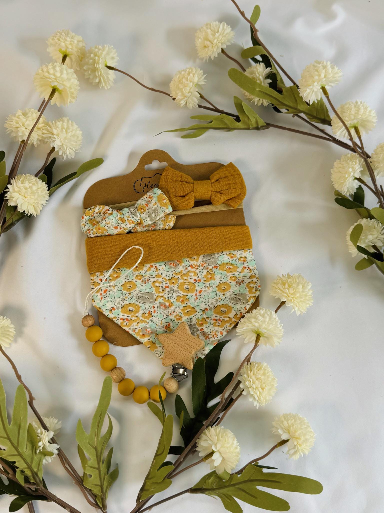 Baby Gift Box, Baby Shower Gift Box, Baby Gift Box Set, Baby Girl Present, Welcome Baby Gift, Newborn Gift Set, Baby Shower Gift Basket