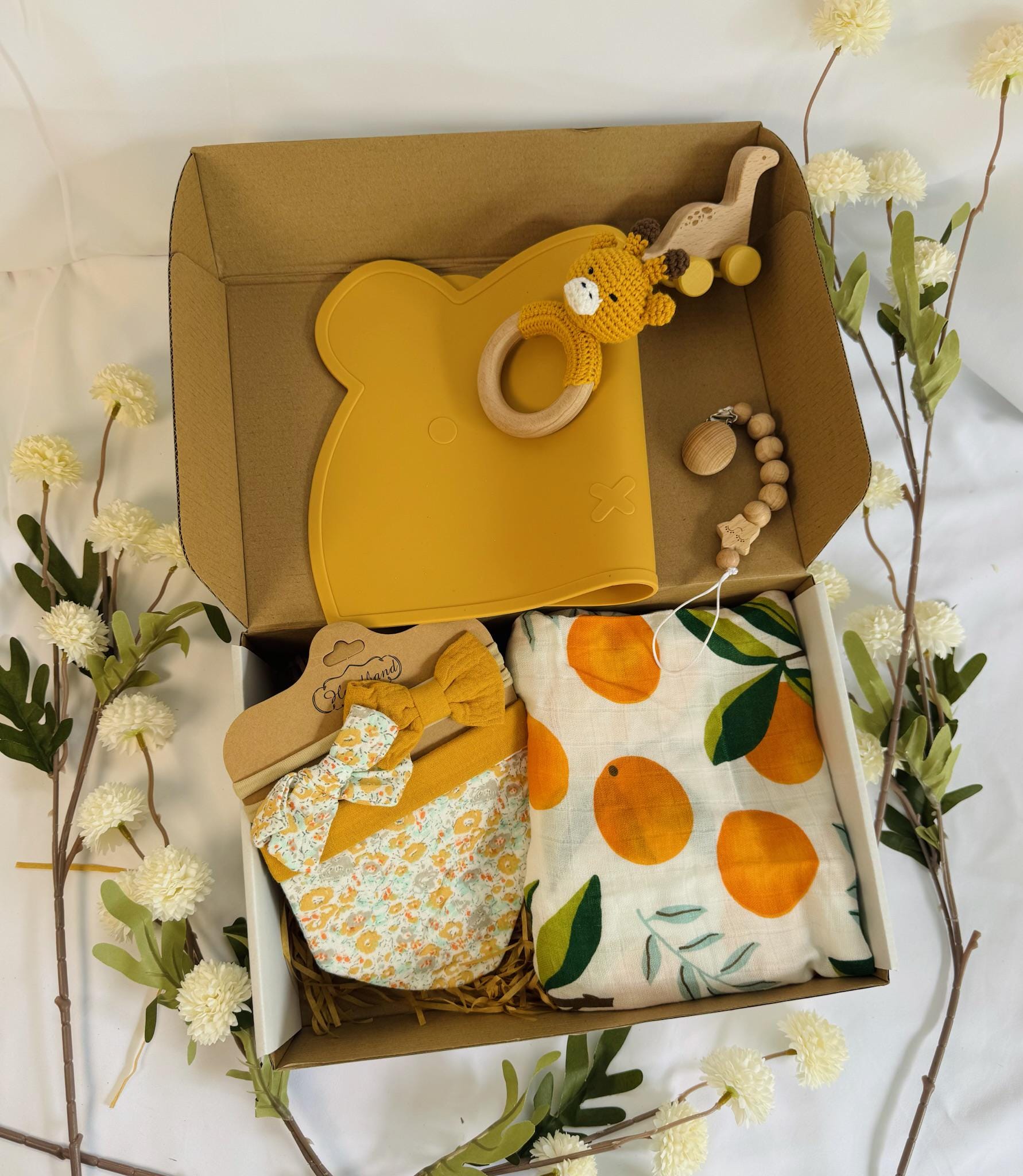 Baby Gift Box, Baby Shower Gift Box, Baby Gift Box Set, Baby Girl Present, Welcome Baby Gift, Newborn Gift Set, Baby Shower Gift Basket