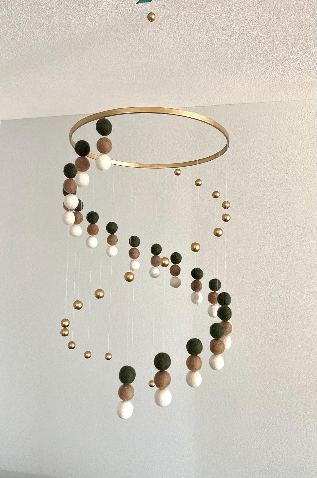 Gold balls and felt wool ball mobile, pom pom mobile, felt pom pom mobile, spinning mobile, minimalist mobile, boho nursery decor