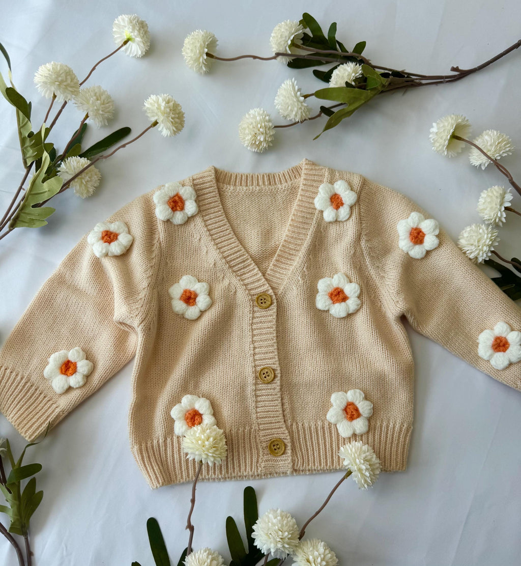Neutral Baby Gift Box | Organic Baby Shower Gift Set | Newborn Outfit, Sweater, Wooden Teether, Crochet Bunny and  Accessories