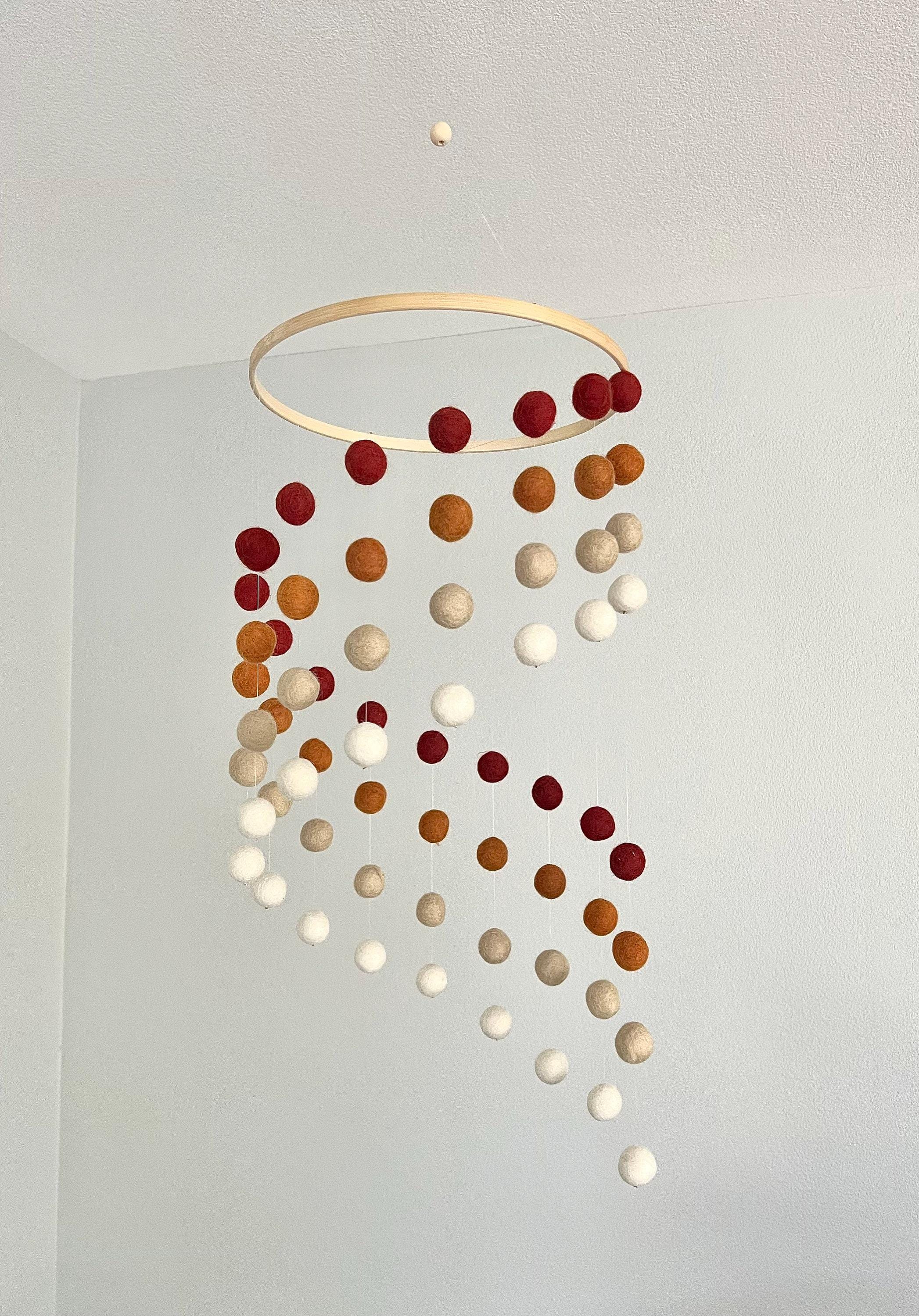 Terracotta ombré felt wool ball mobile, pom pom mobile, felt pom pom mobile, felt ball mobile, minimalist mobile, boho nursery decor