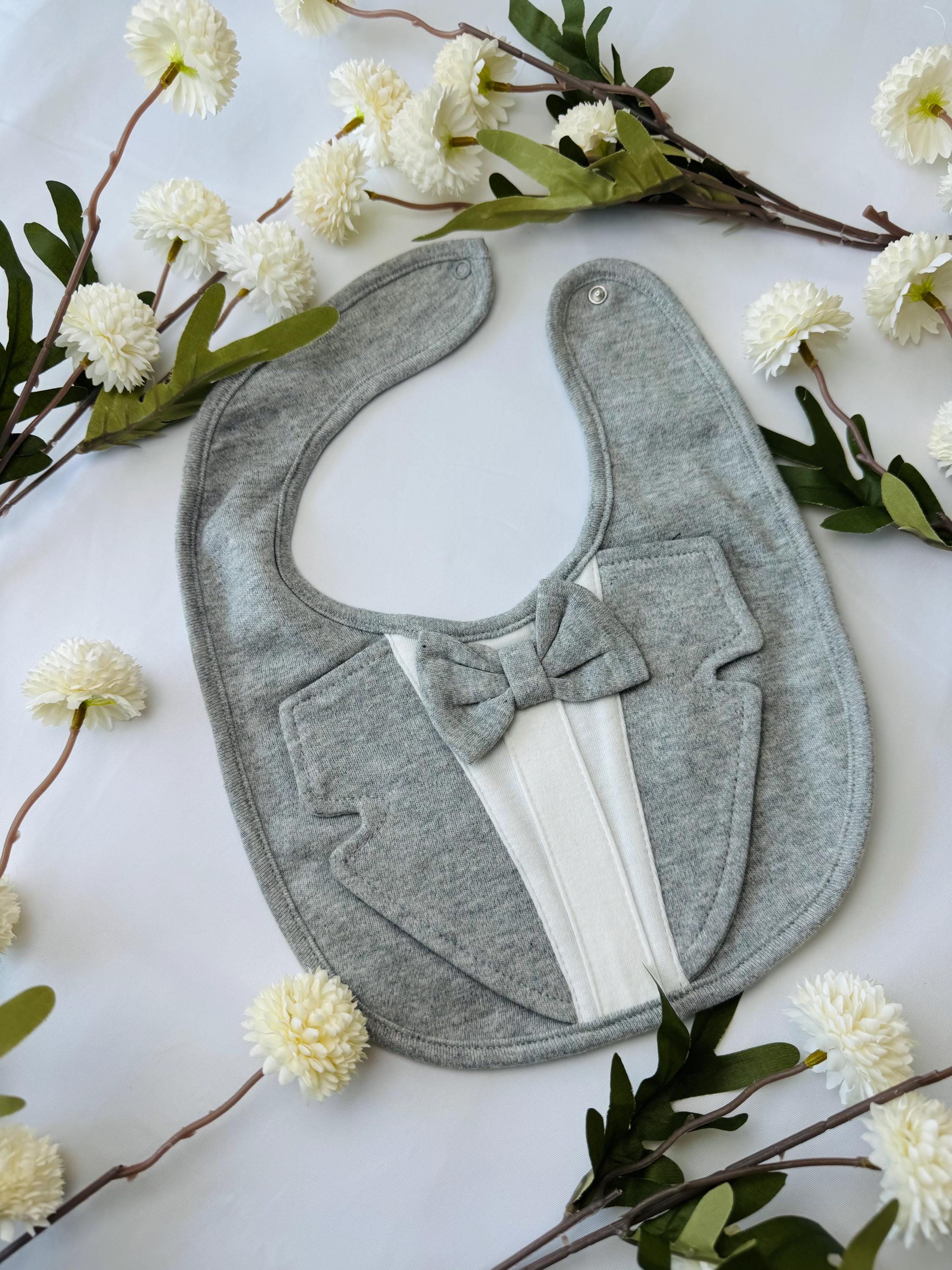 Baby Boy Gift Box – Green Button-Up Outfit, Tuxedo Bib & Wooden Toy – Newborn Shower Present