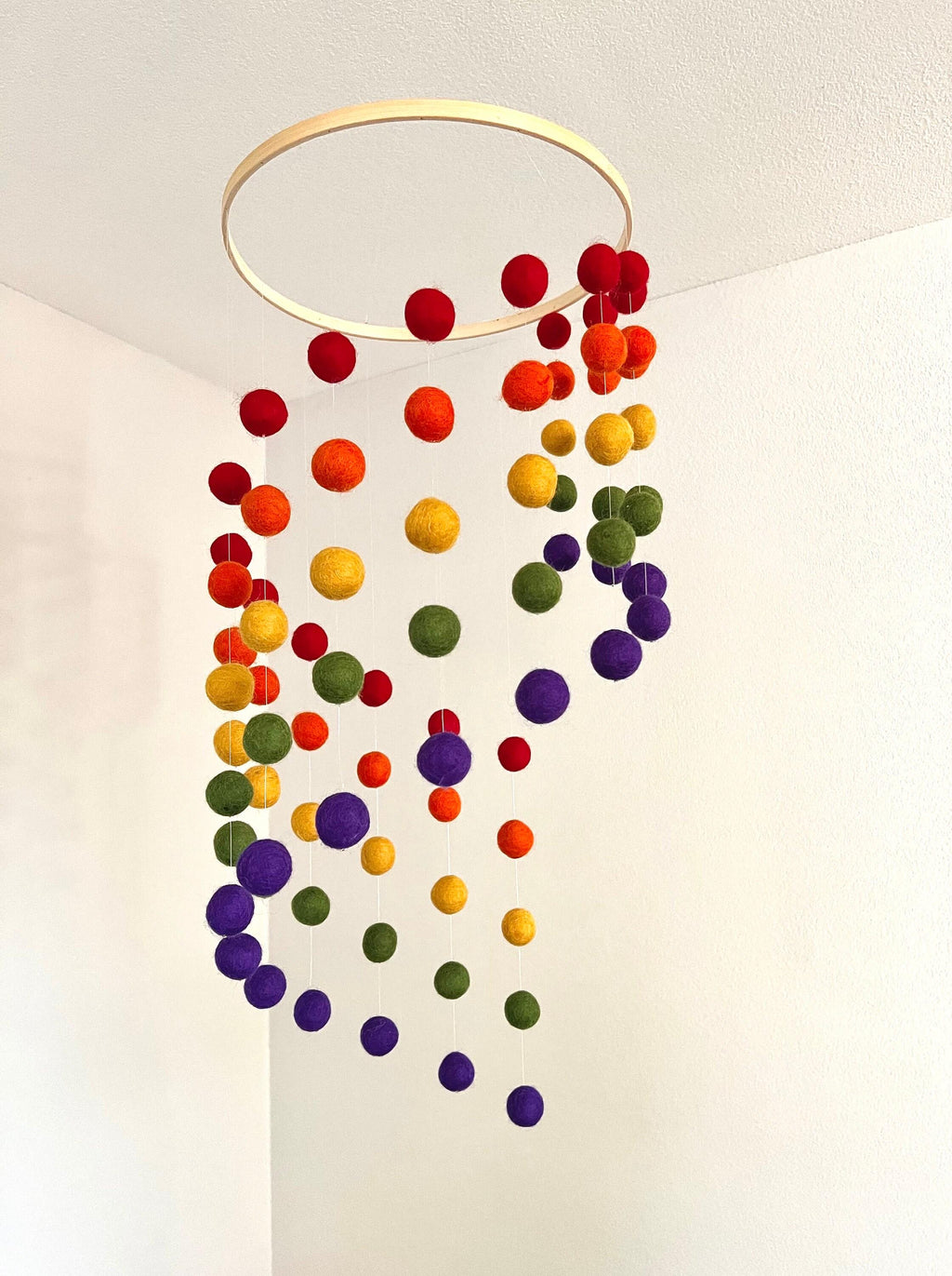 Rainbow felt wool ball mobile, pom pom mobile, felt pom pom mobile, felt ball mobile, minimalist mobile, boho nursery decor