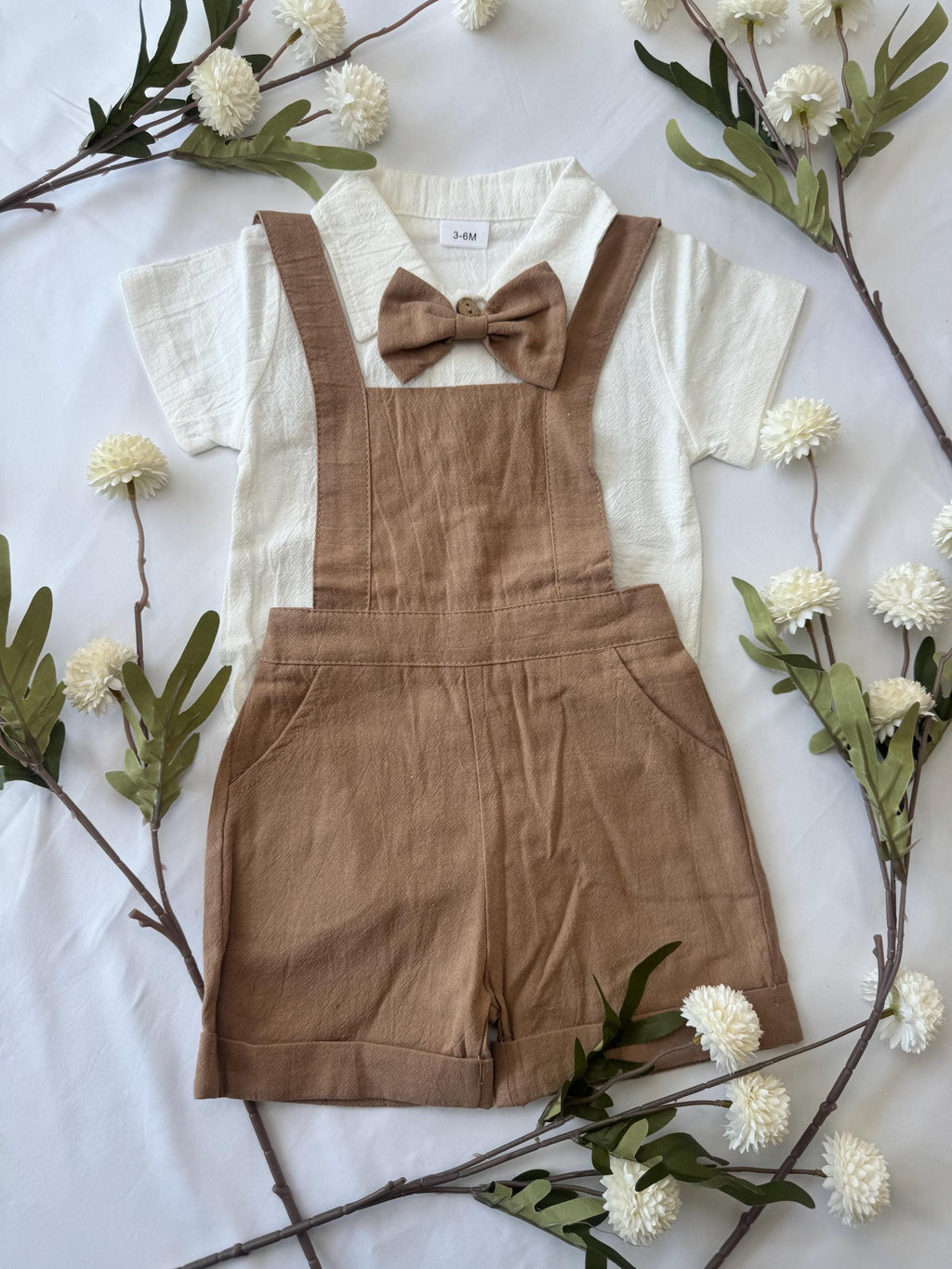Baby Boy Gift Box – Newborn Outfit Set with Bowtie, Wooden Toy Truck & Swaddle Blanket | Baby Shower Gift | 3-6 Months