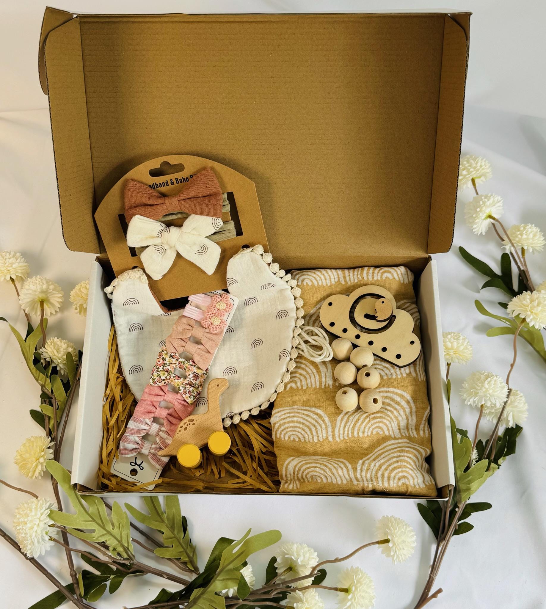 Baby Gift Box, Baby Shower Gift Box, Baby Gift Box Set, Baby Girl Present, Welcome Baby Gift, Newborn Gift Set, Baby Shower Gift Basket