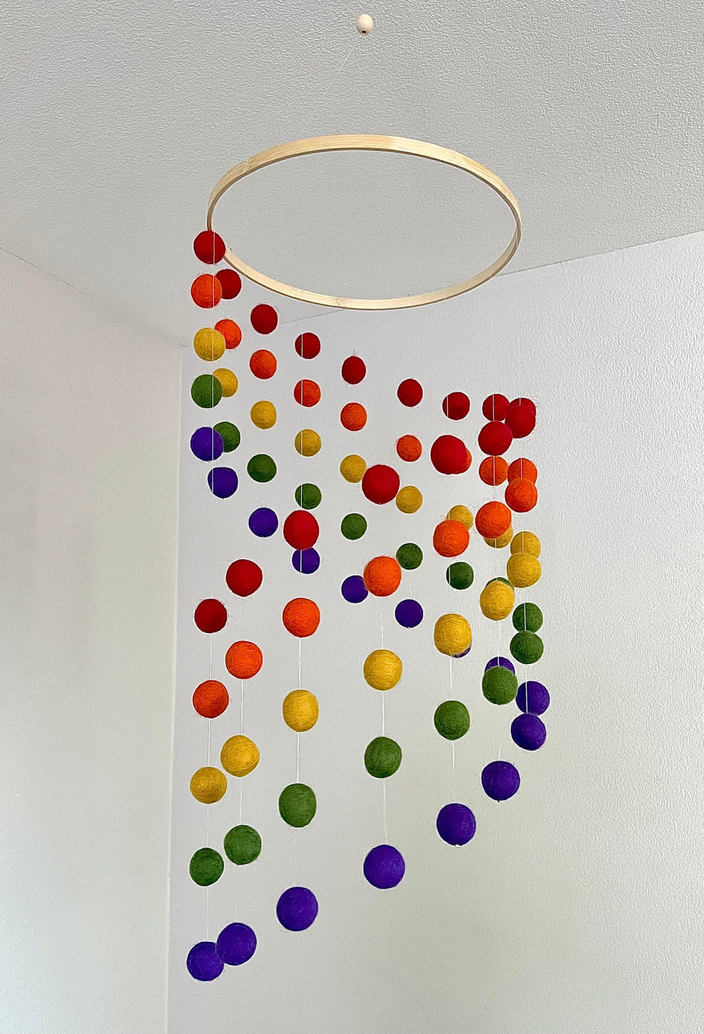 Rainbow felt wool ball mobile, pom pom mobile, felt pom pom mobile, felt ball mobile, minimalist mobile, boho nursery decor