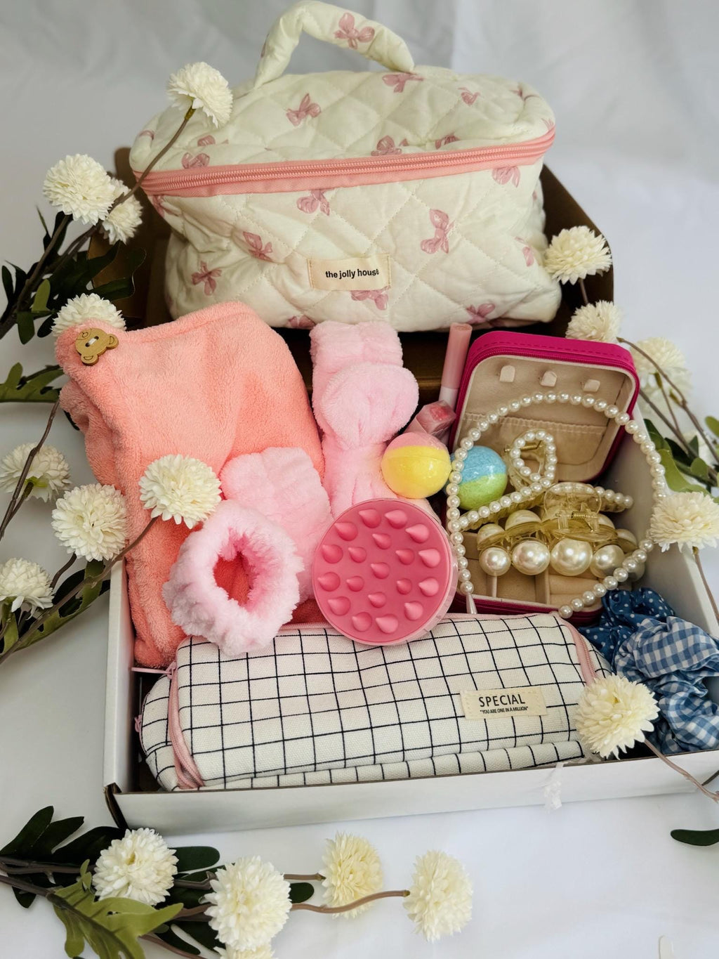 Blush Pink Spa & Beauty Gift Box – Complete Self-Care Set with Travel Bag