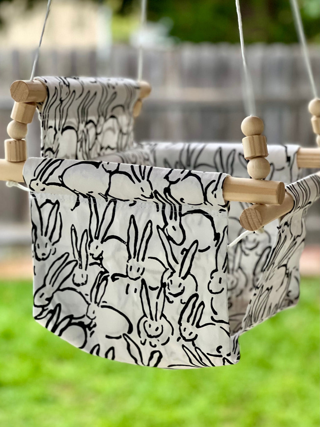 WEATHERPROOF DAISY Outdoor Garden Baby Swing with pillow and playing beads