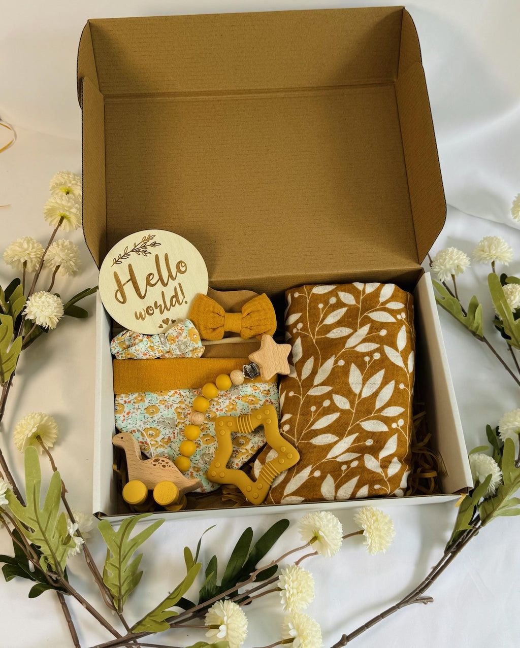 Baby Gift Box, Baby Shower Gift Box, Baby Gift Box Set, Baby Girl Present, Welcome Baby Gift, Newborn Gift Set, Baby Shower Gift Basket