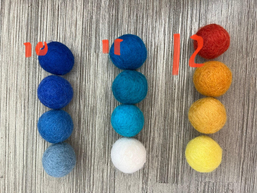 Monochrome felt wool ball mobile, pom pom mobile, felt pom pom mobile, felt ball mobile, minimalist mobile, boho nursery decor