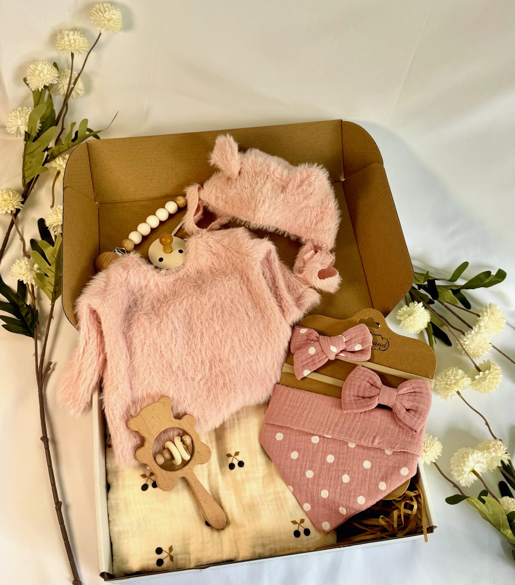 Baby Gift Box, Baby Shower Gift Box, Baby Gift Box Set, Baby Girl Present, Welcome Baby Gift, Newborn Gift Set, Baby Shower Gift Basket