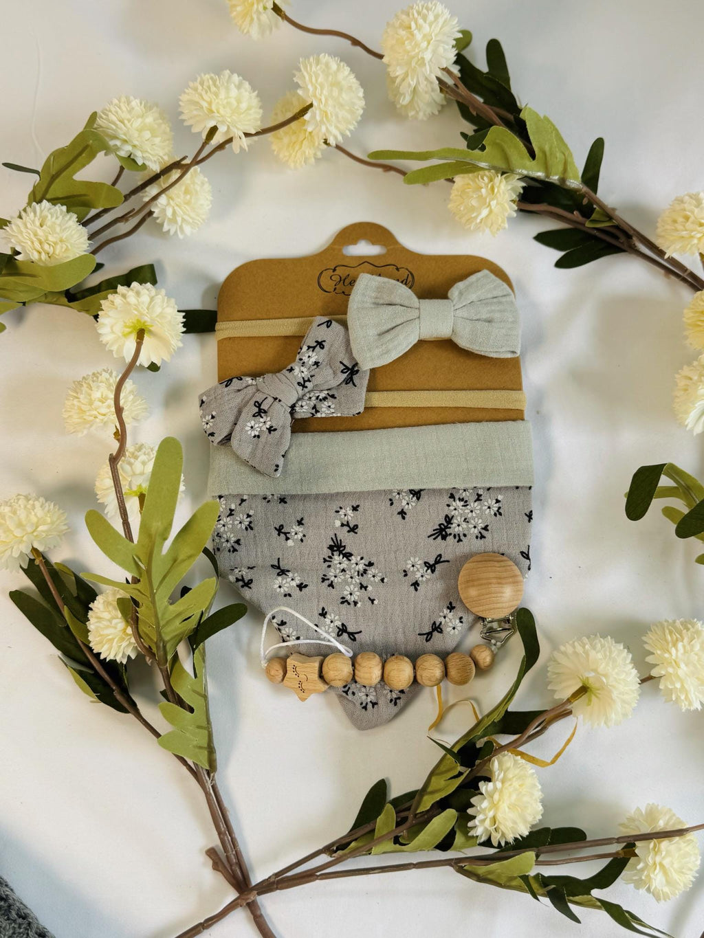 Baby Gift Box, Baby Shower Gift Box, Baby Gift Box Set, Baby Girl Present, Welcome Baby Gift, Newborn Gift Set, Baby Shower Gift Basket
