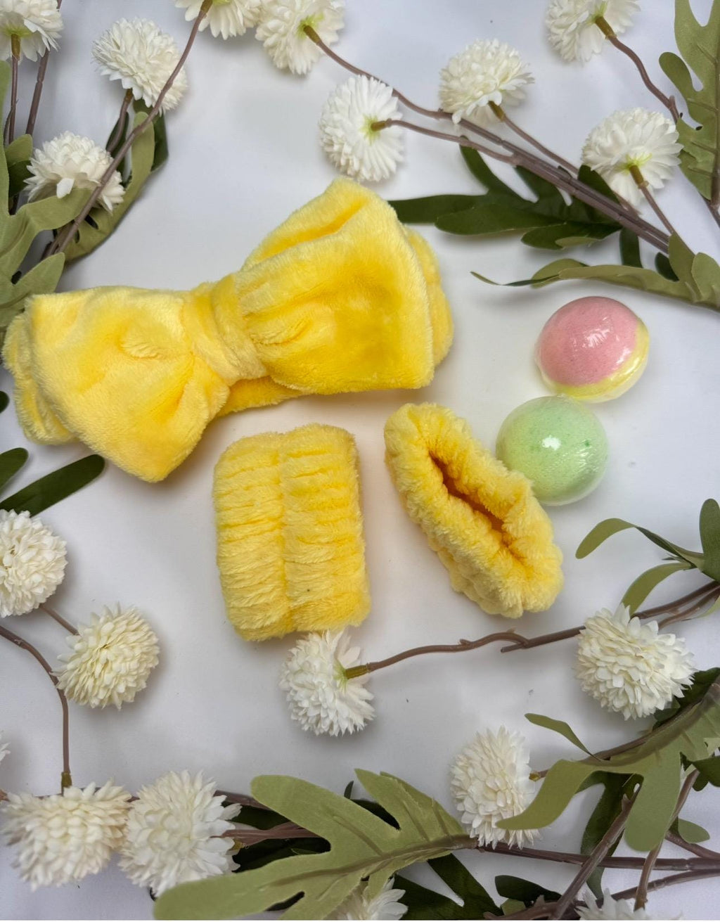 Yellow & Green Spa Gift Box – Relaxation and Self-Care Essentials